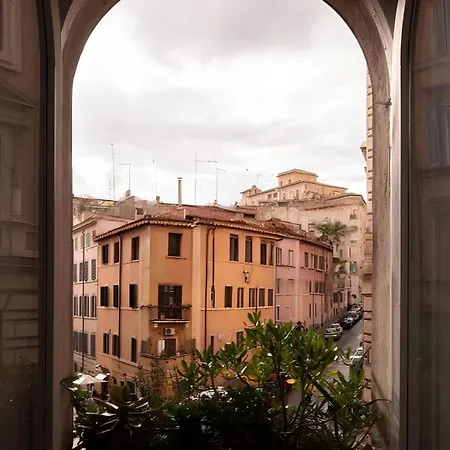 Historic 3br Colosseum 160sqm For 9 * Rzym