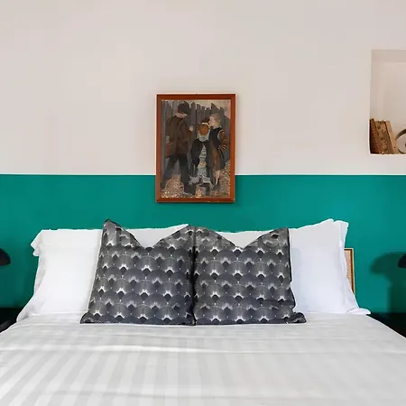 Historic 3br Colosseum 160sqm For 9 * Rzym