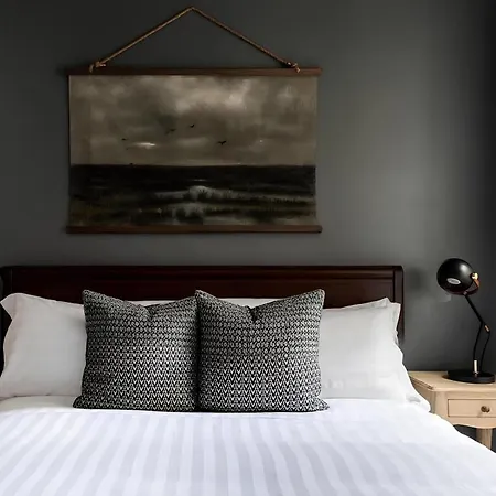 Apartament Historic 3br Colosseum 160sqm For 9 Rzym